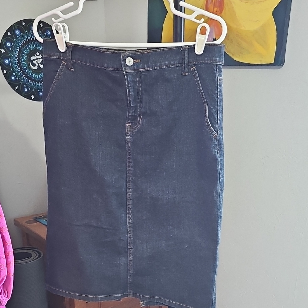 GAP Dark Blue Denim Pencil Skirt